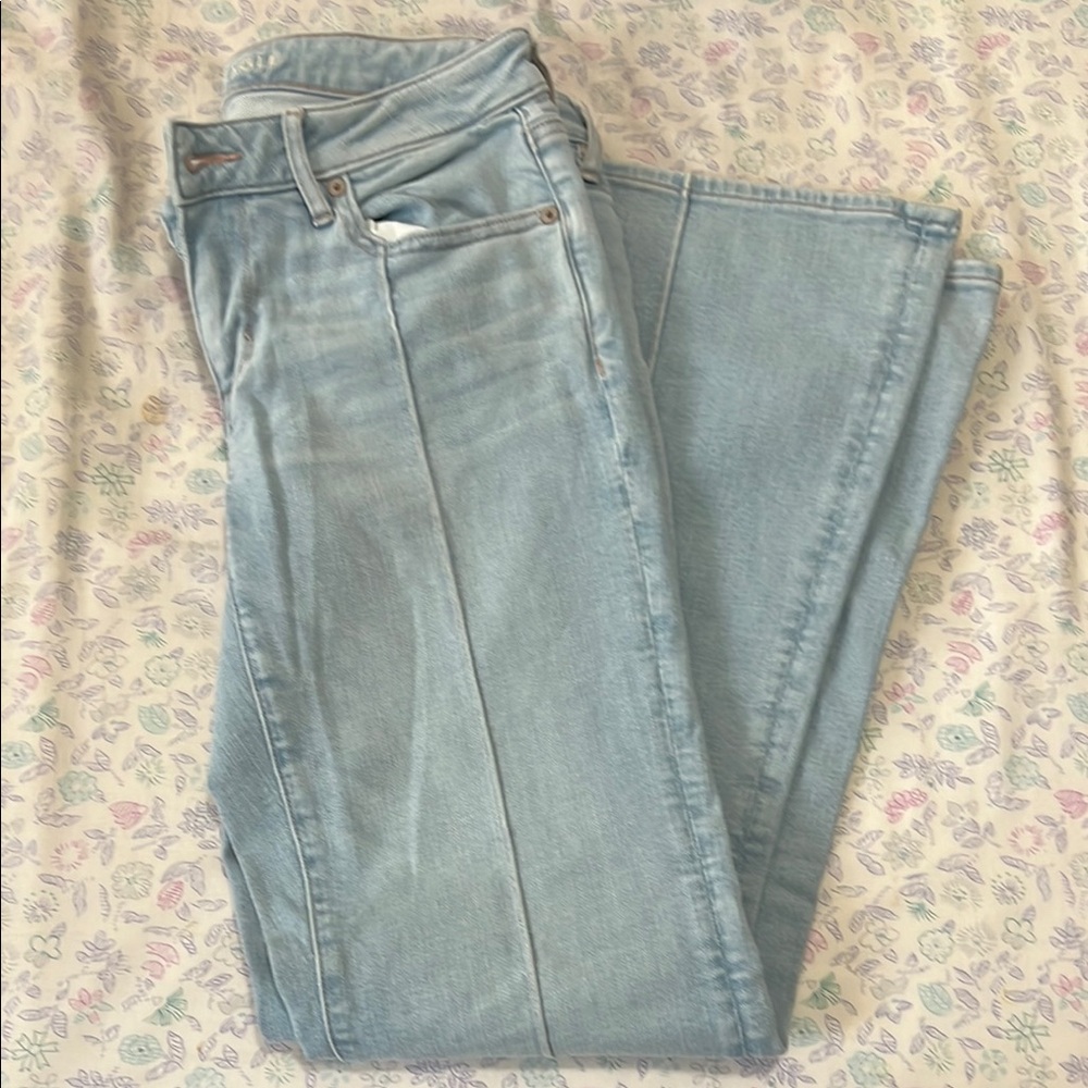 American Eagle Light Blue Women's Jeans